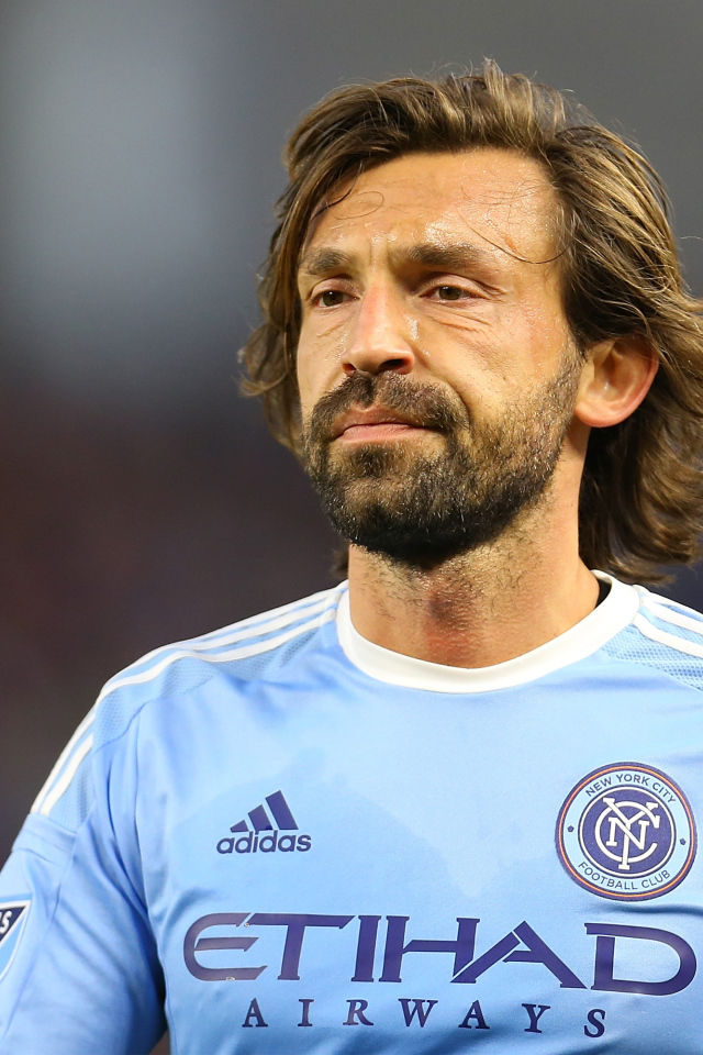 Футболист, центральный полузащитник Андреа Пирло