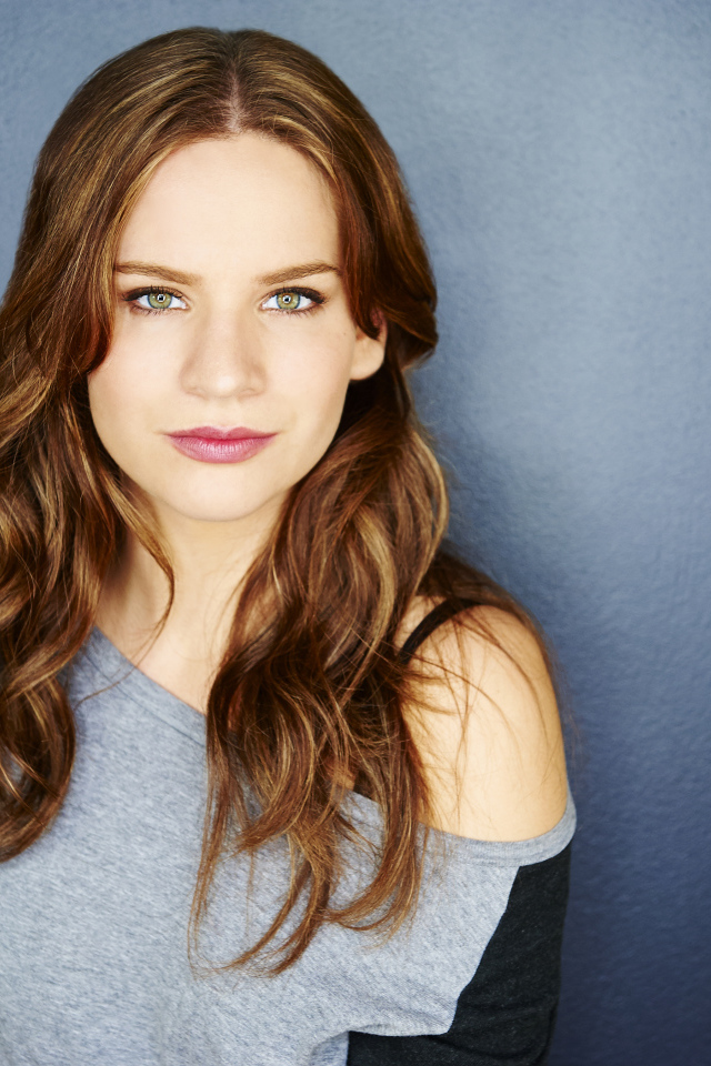 Молодая канадская актриса Брук Палссон