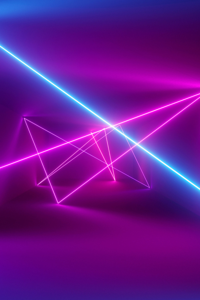 Лазерные лучи в белой комнате 