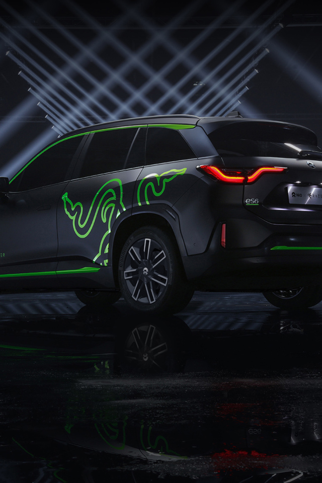 Внедорожник NIO ES6 Razer Edition 2019 года в лучах софитов