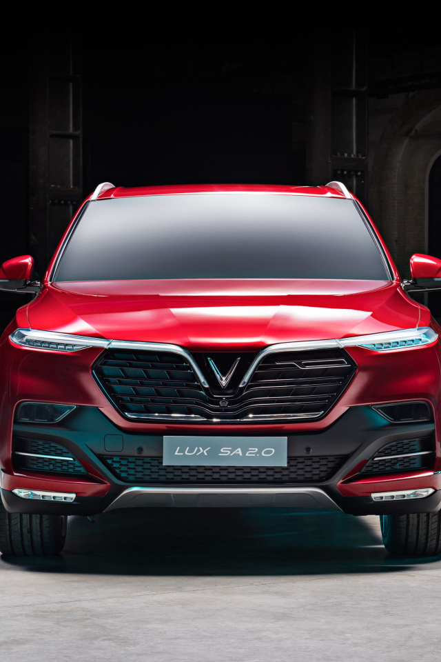 Красный автомобиль LUX SA2  вид спереди