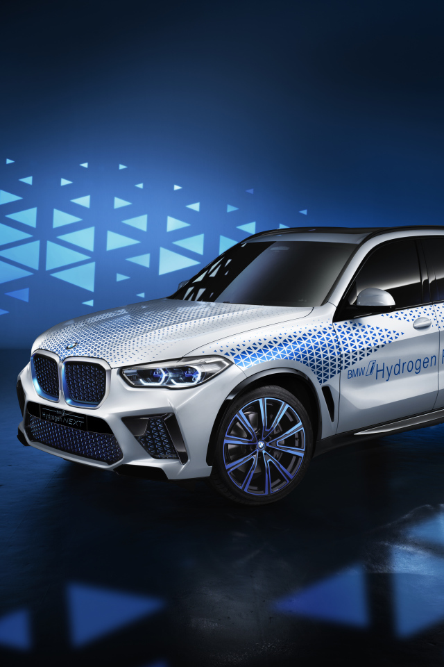 Автомобиль BMW i Hydrogen NEXT 2019 года