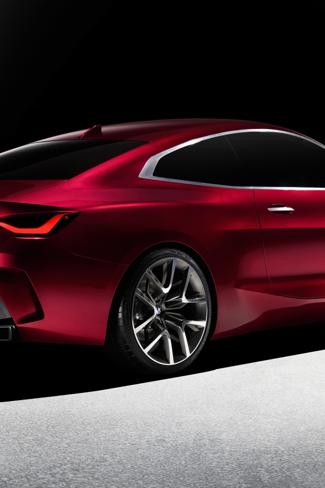 Бордовый автомобиль BMW Concept 4 2019 года вид сзади