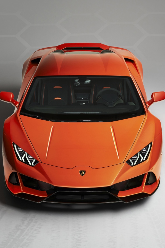 Оранжевый Lamborghini Huracan EVO 2019