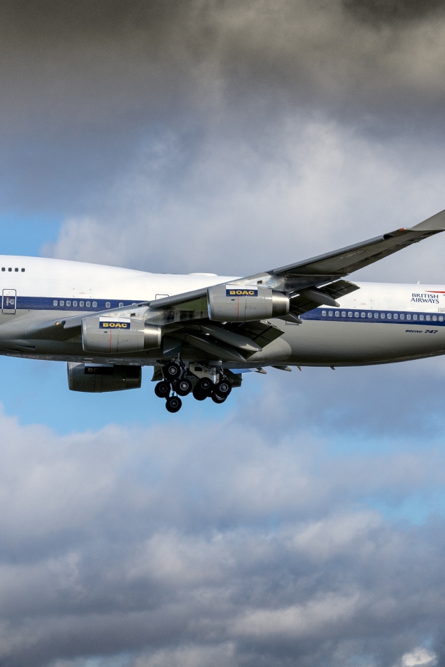 Пассажирский самолет Boeing 747-400 авиакомпании British Airways