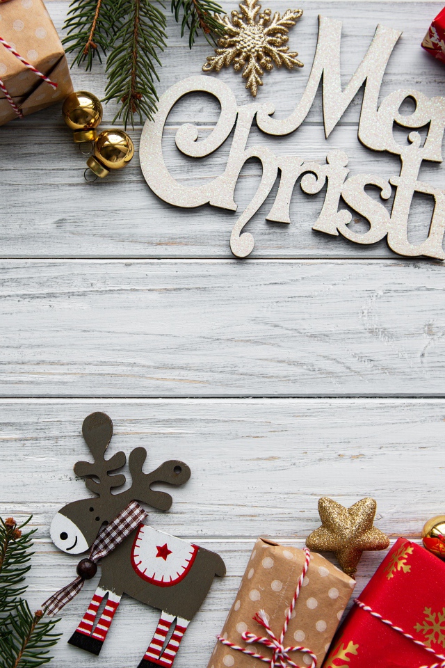 Открытка на Рождество на деревянном фоне