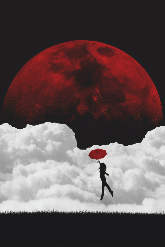 Силуэт девушки с зонтом на фоне кровавой луны