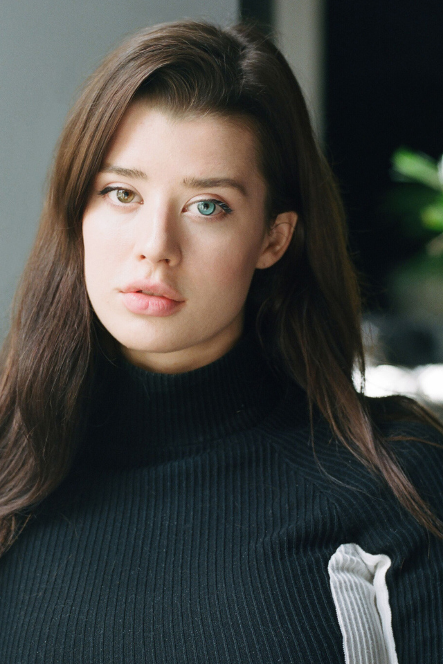 Американская модель с гетерохромией Сара Макдэниел