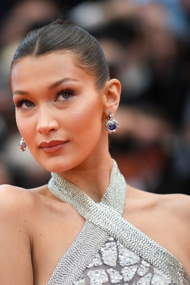 Красивая молодая девушка модель Белла Хадид