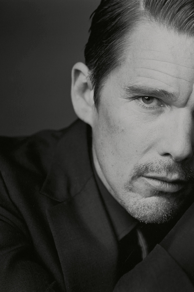 Стильный мужчина, актер Итан Хоук черно белое фото 