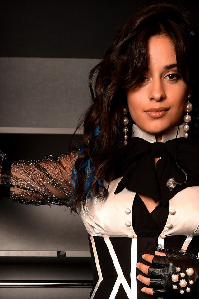 Популярная певица Камила Кабельо 