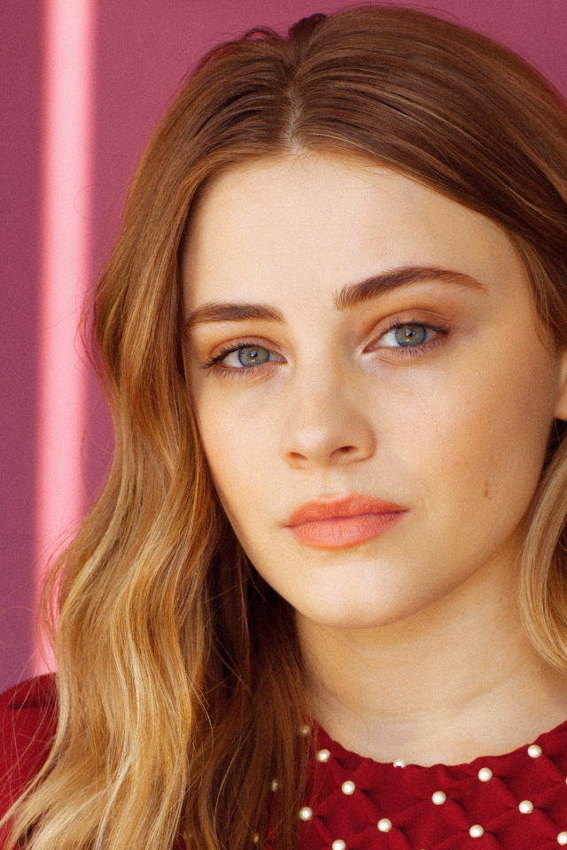 Австралийская актриса Джозефин Лэнгфорд