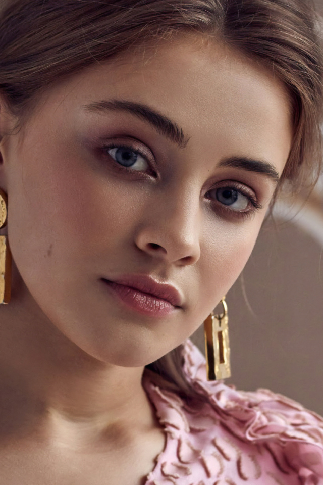 Красивая австралийская актриса Джозефин Лэнгфорд