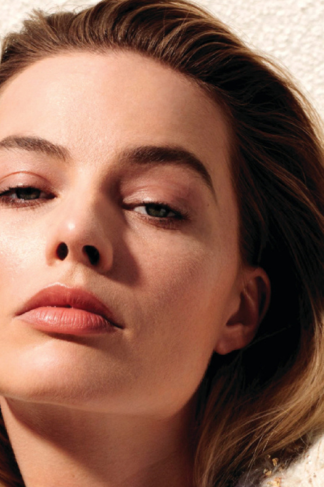 Красивая актриса Марго Робби, лицо крупным планом