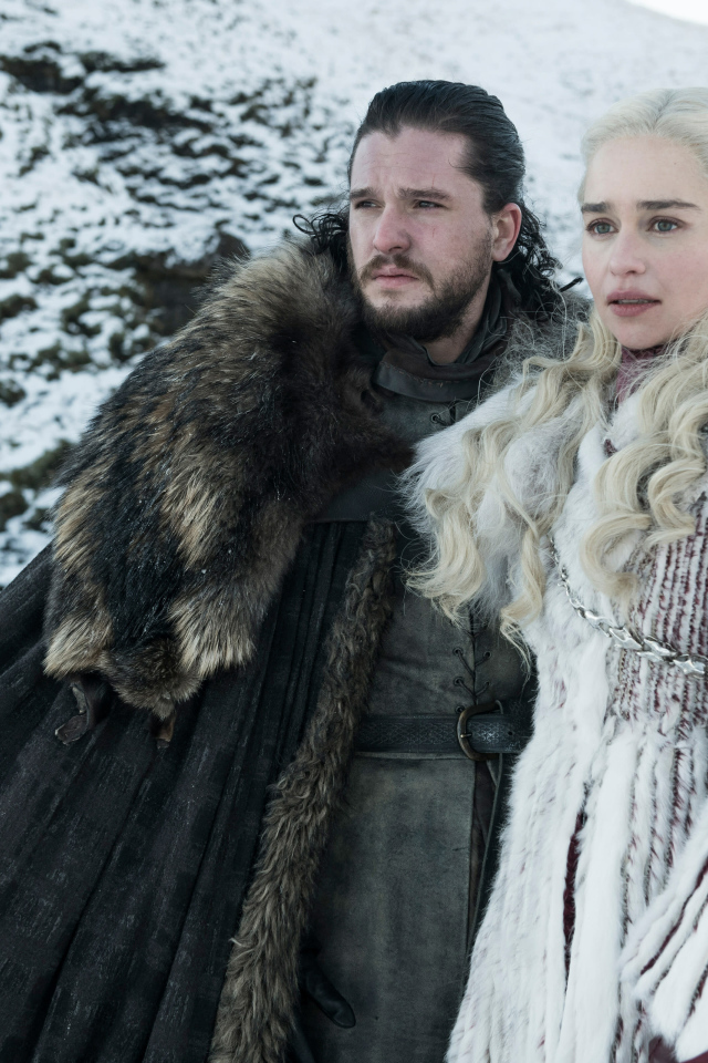 Персонажи Джон Сноу  и  Дейенерис Таргариен зимой сериал Игра престолов