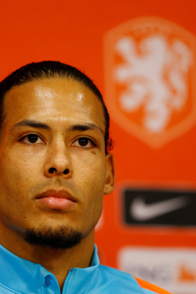 Нидерландский футболист, центральный защитник Вирджил ван Дейк