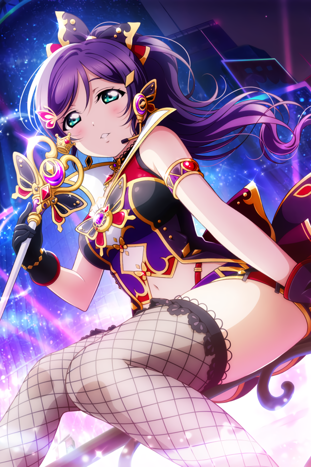 Красивая девушка аниме в открытом наряде