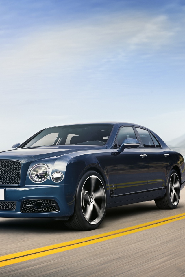 Стильный дорогой автомобиль Bentley Mulsanne Edition By Mulliner 2020 года 