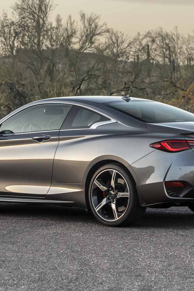 Автомобиль Infiniti Q60 Red Sport 400 AWD, 2021 года вид сзади