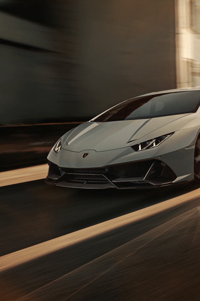 Дорогой автомобиль Lamborghini Huracan EVO 2020 года 