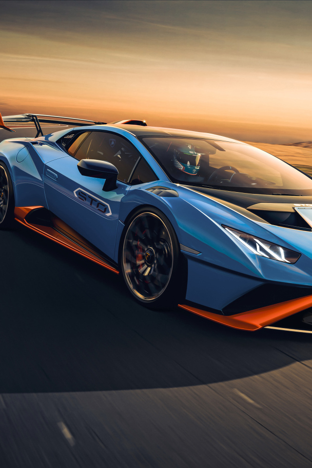 Быстрый Lamborghini Huracán STO 2021 года на гонках
