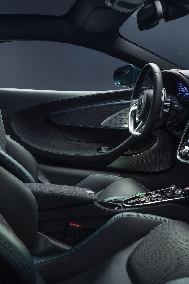 Салон автомобиля McLaren GT Verdant Theme By MSO 2020 года