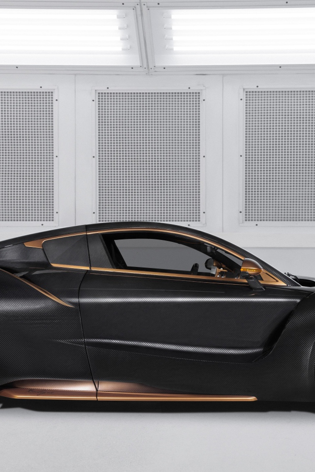 Черный автомобиль Hispano-Suiza Carmen Boulogne 2020 года вид сбоку 