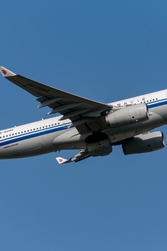 Пассажирский  Airbus A330-200 авиакомпании  Air China
