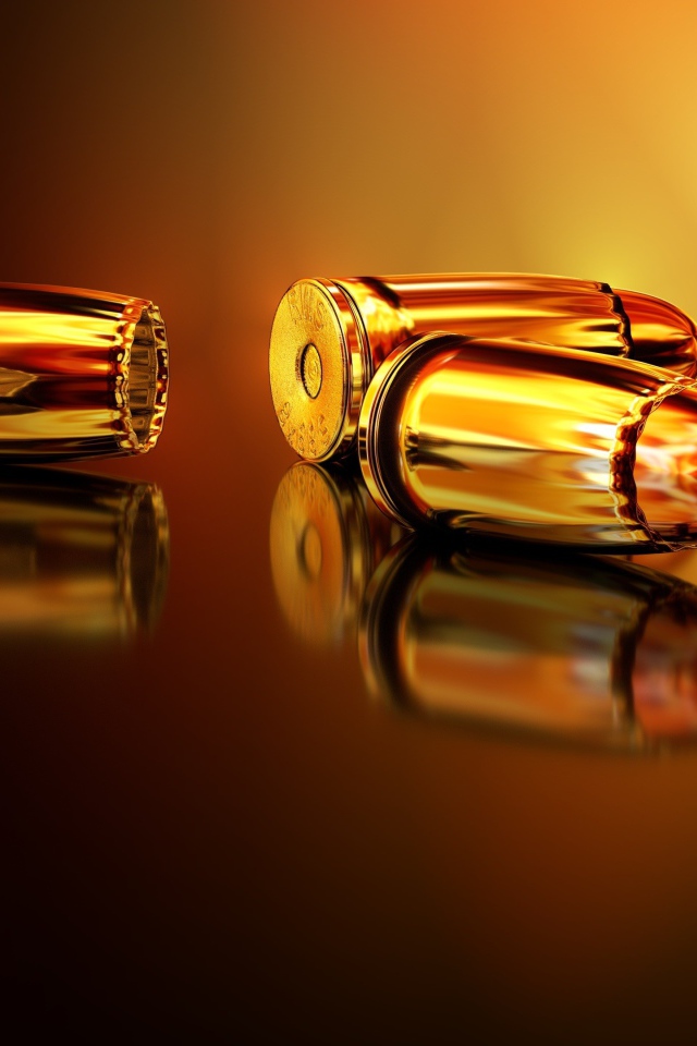 Золотые пули отражаются в поверхности 