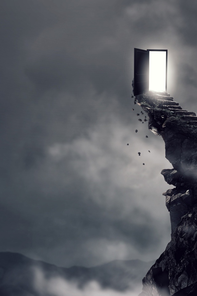 Каменная лестница ведет к двери в небе 