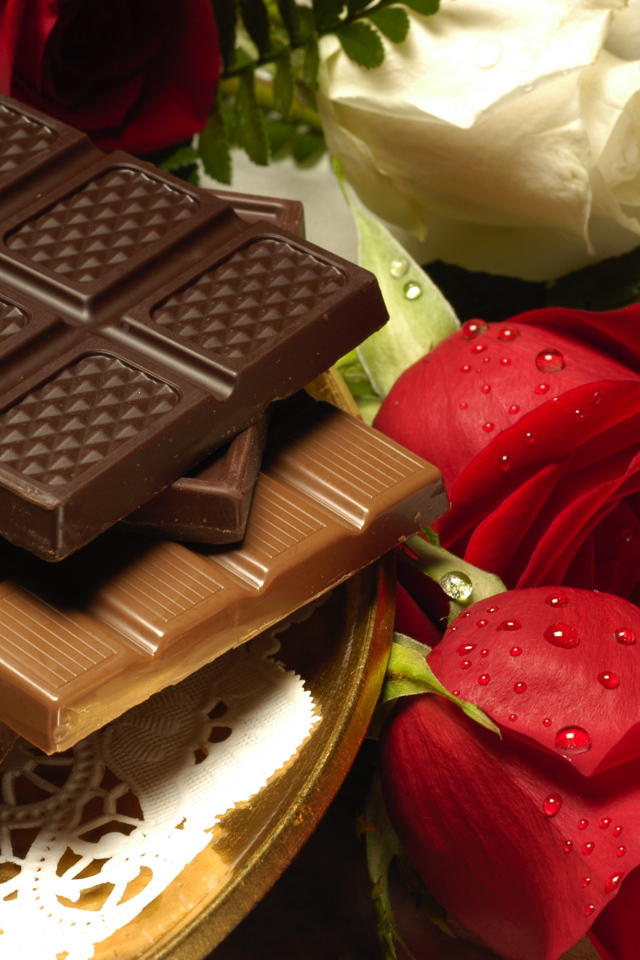 Плитки шоколада с букетом роз 