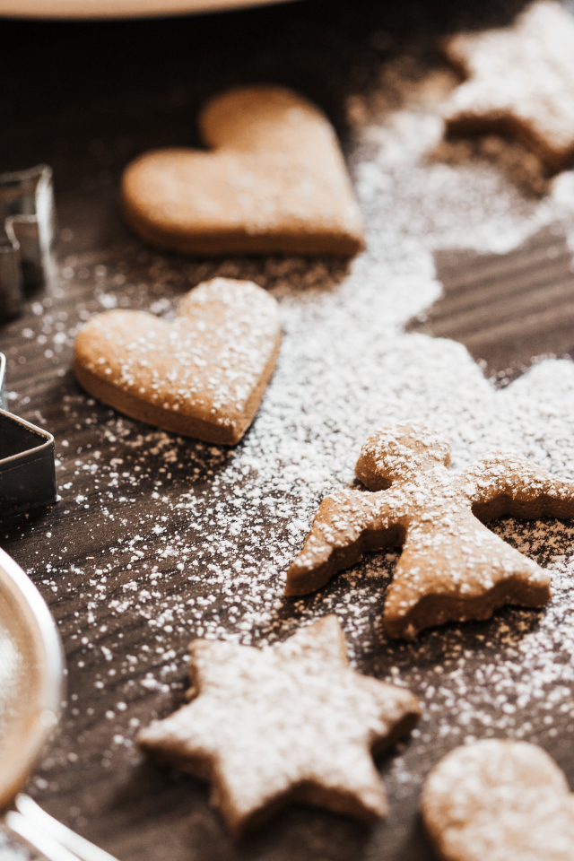 Вкусное песочное печенье с сахарной пудрой 