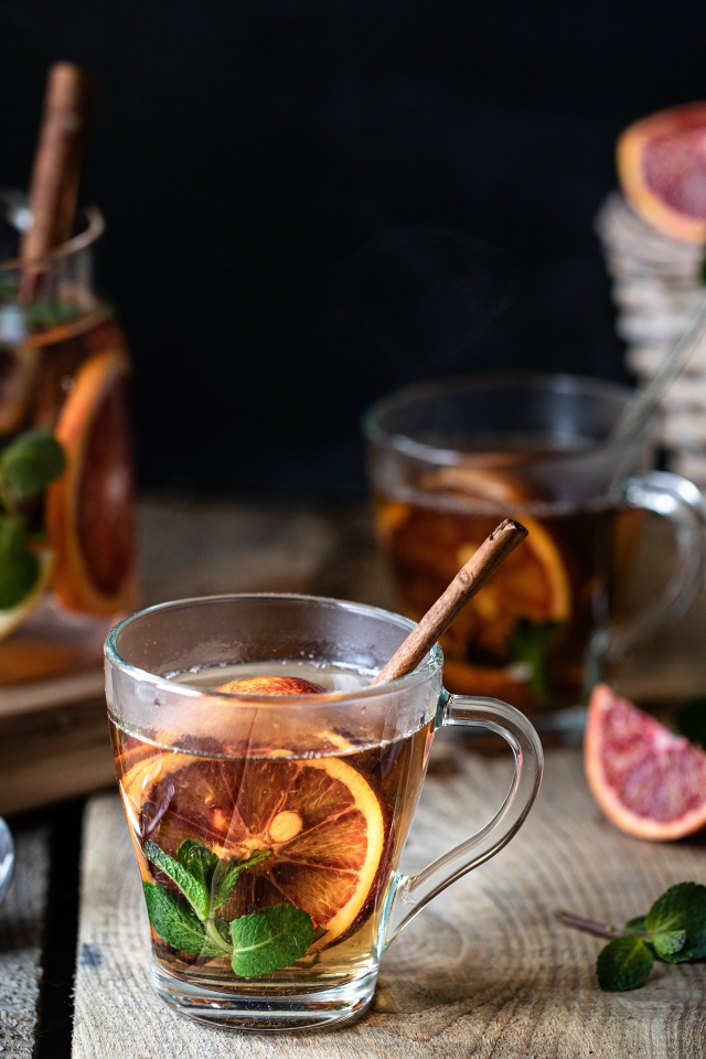 Вкусный чай с мятой и сушеными лимонами