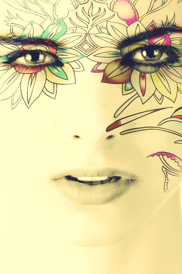 Рисунок на лице у девушки на белом фоне