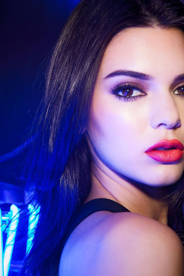 Американская супермодель Кендалл Дженнер крупным планом