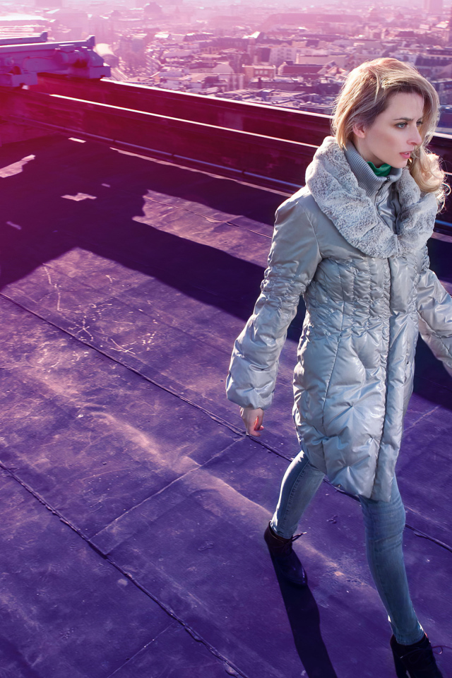 Модель Ева Пэдберг на крыше