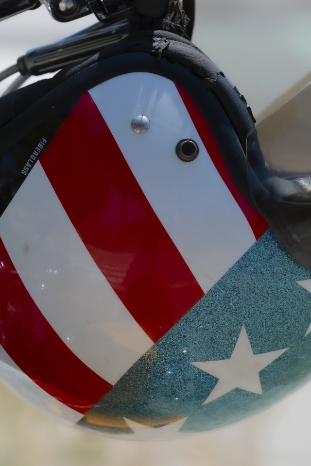 Шлем мотоциклиста в флагом США