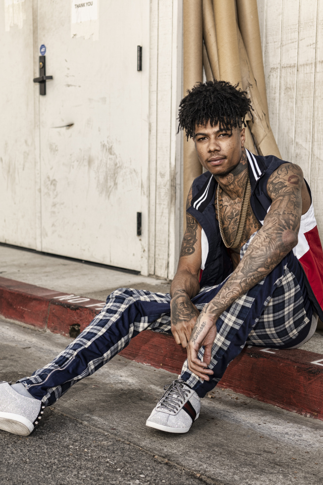 Американский рэпер Blueface  с татуировками на теле