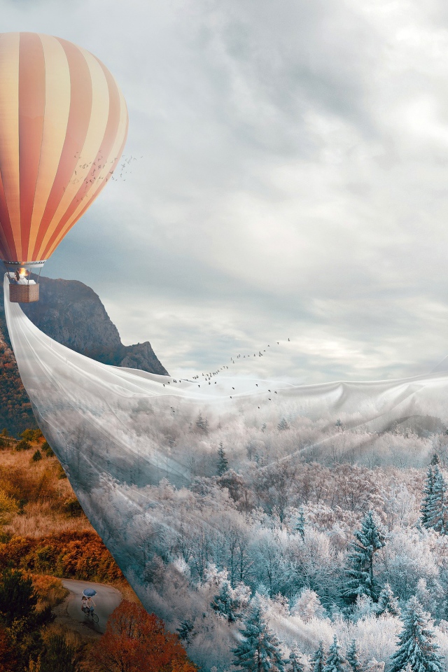 Большой воздушный шар покрывает землю морозом