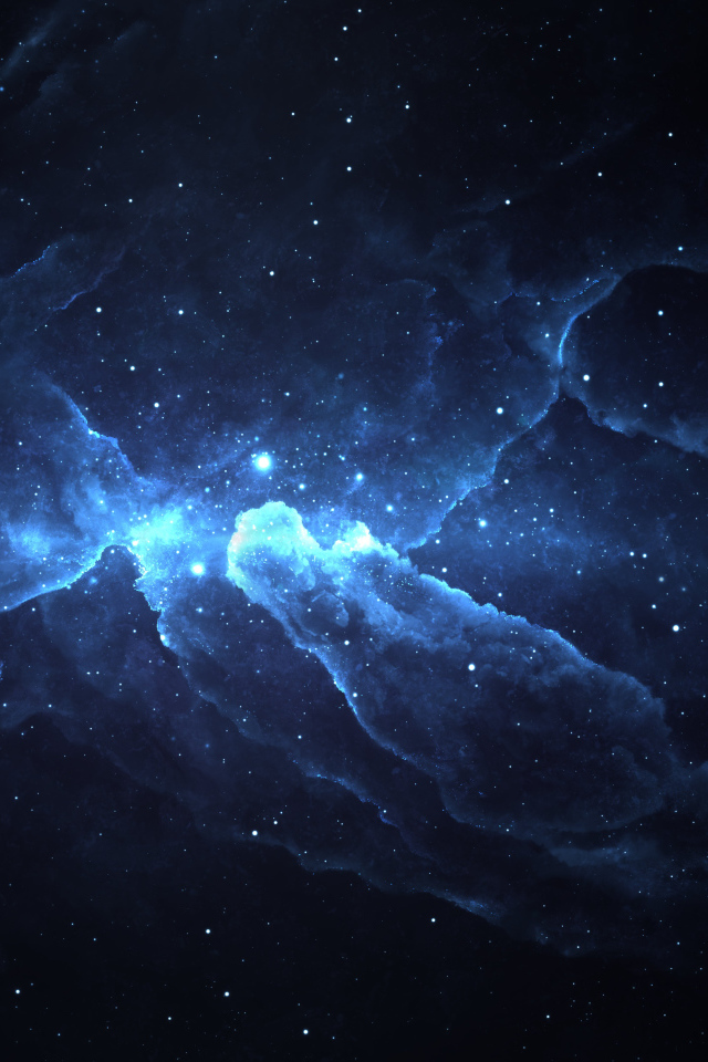 Неоновые вспышки в облачном небе ночью 