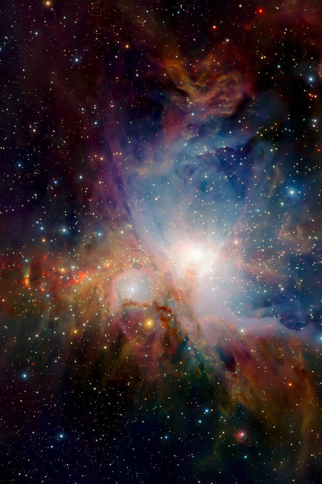 Разноцветный млечный путь в ночном звездном небе