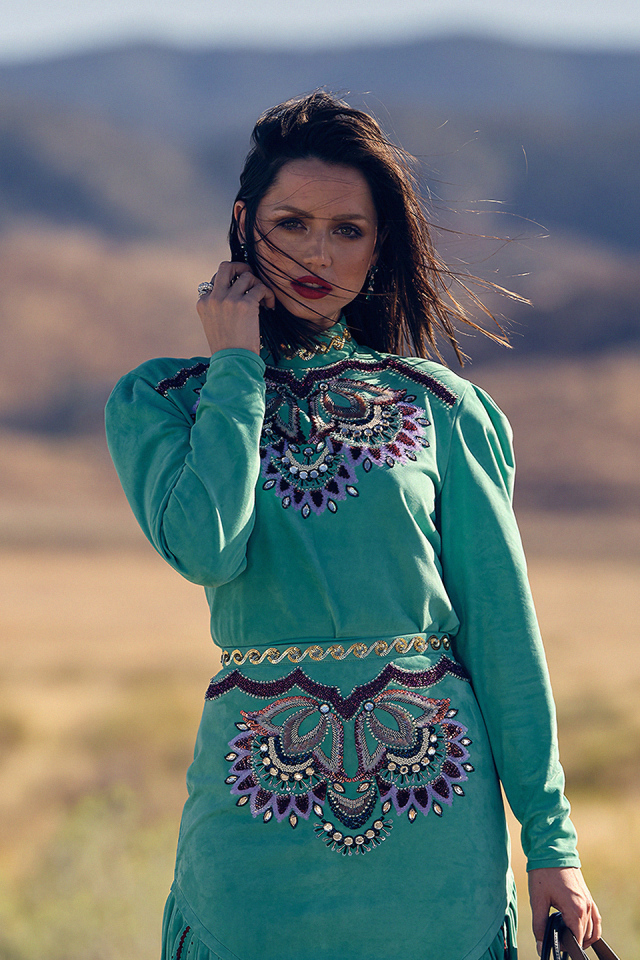 Актриса Ана де Армас в красивом платье