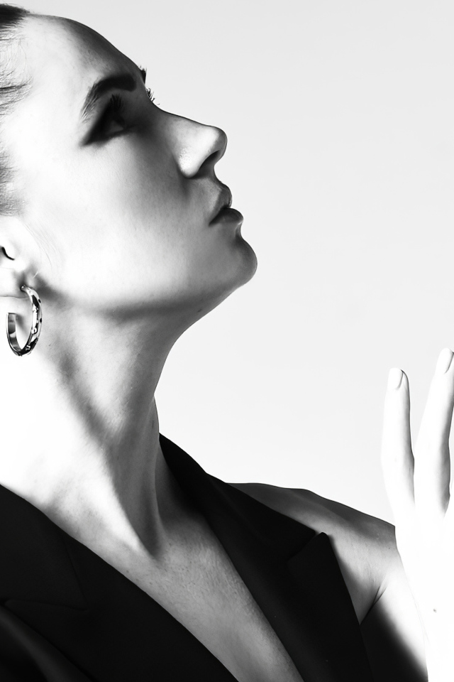 Актриса Карен Гиллан черно - белое фото 