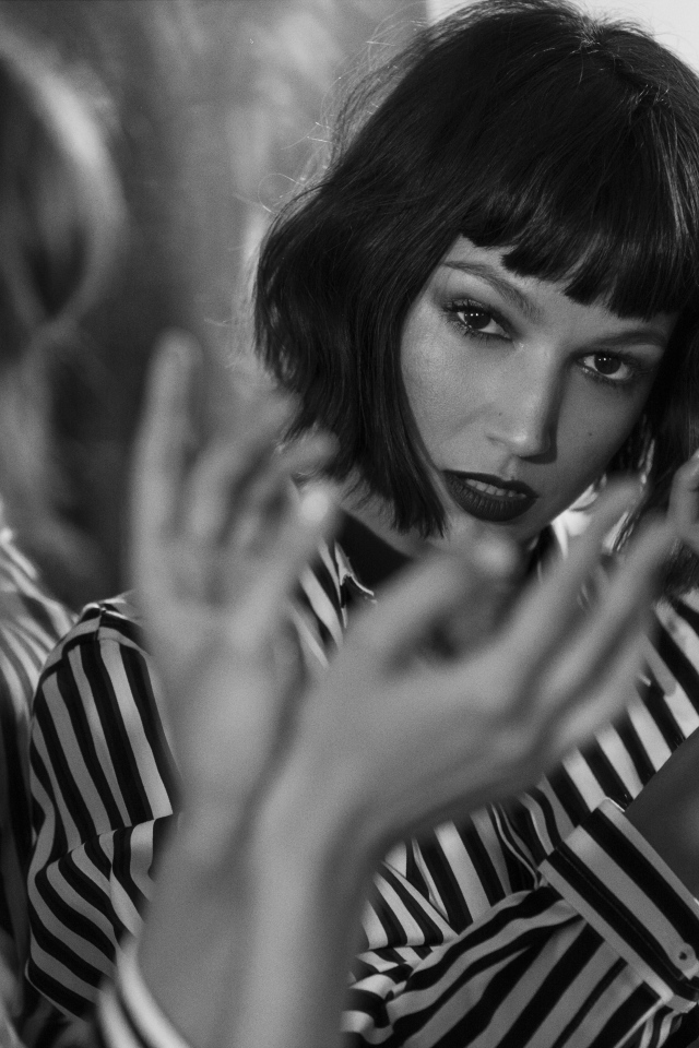 Испанская актриса и модель Урсула Корберо