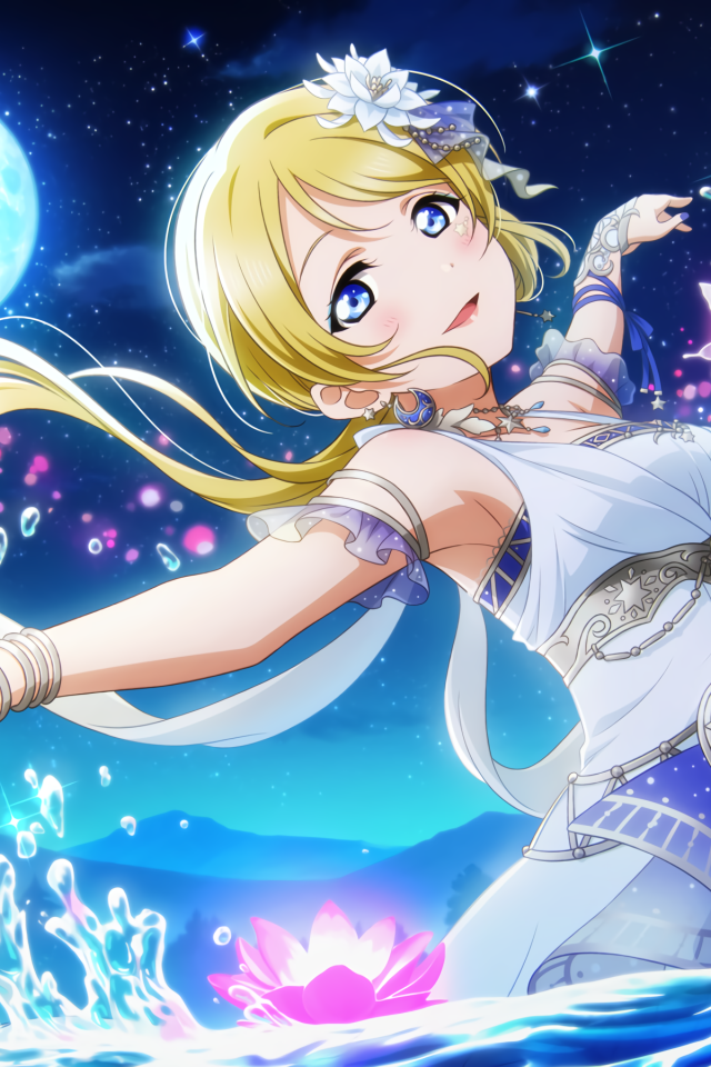 Девушка с аниме Love Live! School Idol Project