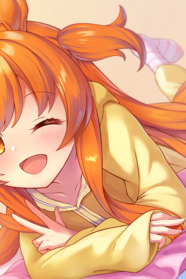 Яркая рыжеволосая девушка аниме  Uma Musume: Pretty Derby