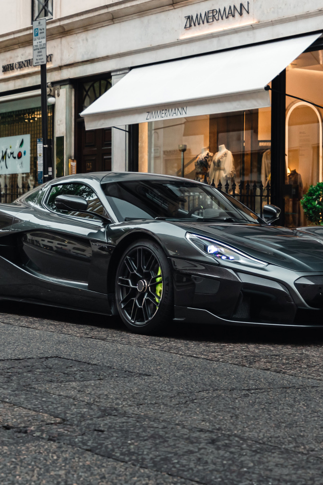 Спорткар Rimac Nevera 2021 года в городе