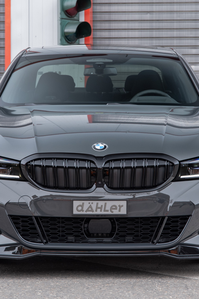 Автомобиль BMW M340i XDrive DÄHLer, 2021 года вид спереди