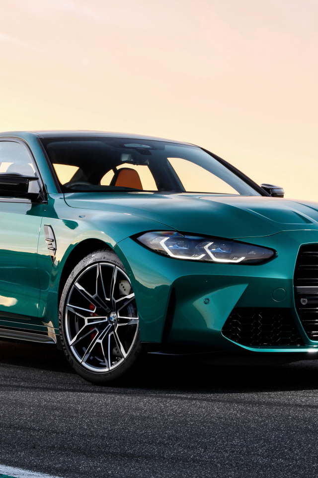 Стильный BMW M3 Competition 2021 года