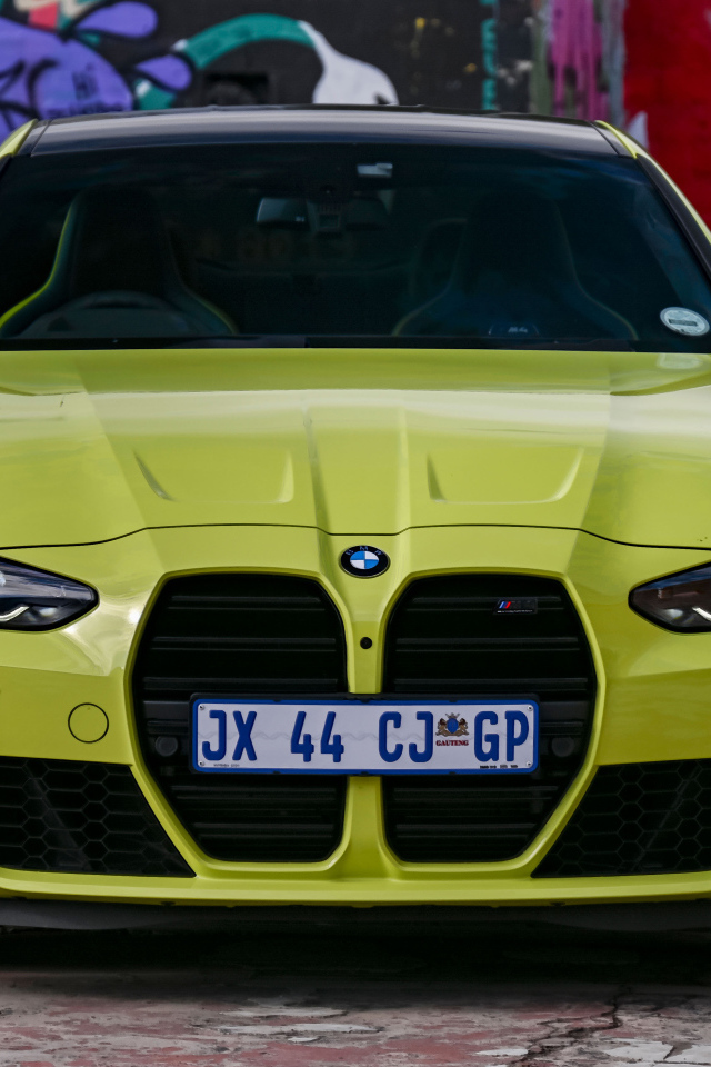 Автомобиль BMW M4 Competition 2021 года